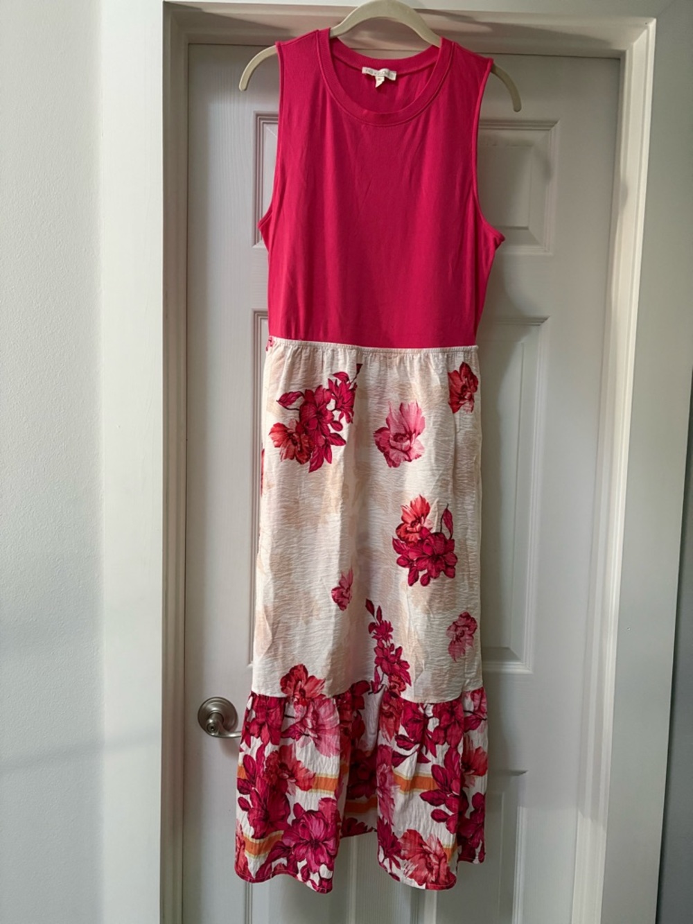 fig and flower Sleeveless Pink Top with Cream Floral Maxi Skirt